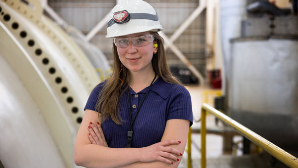 NextEra energy employee working in a nuclear facility NextEra energy employee working in a nuclear facility
